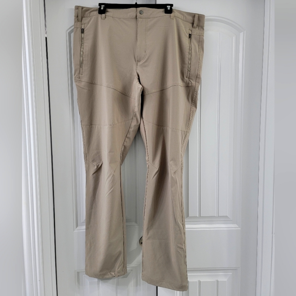 NWOT Columbia hiking pants